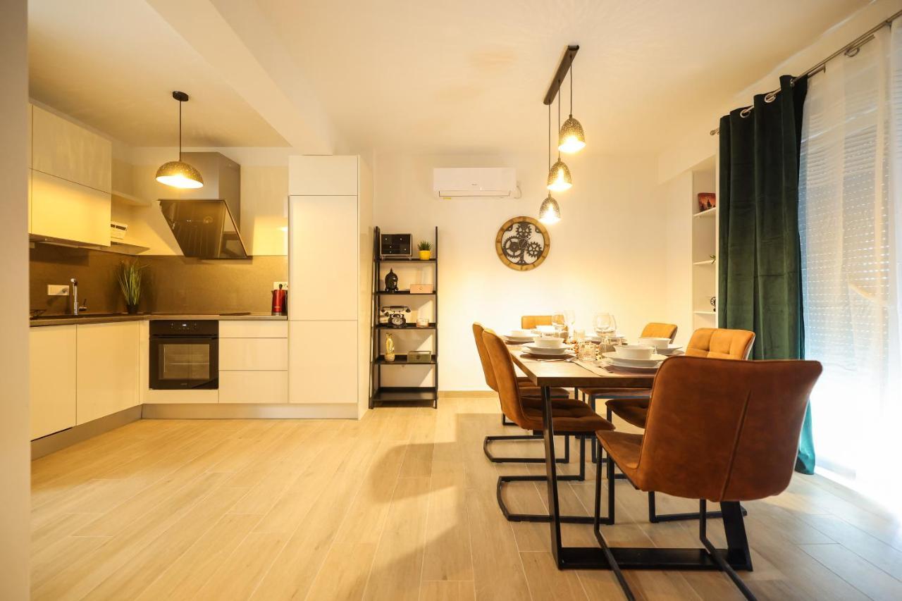 Golden Sunset Luxury Apartment Задар Экстерьер фото